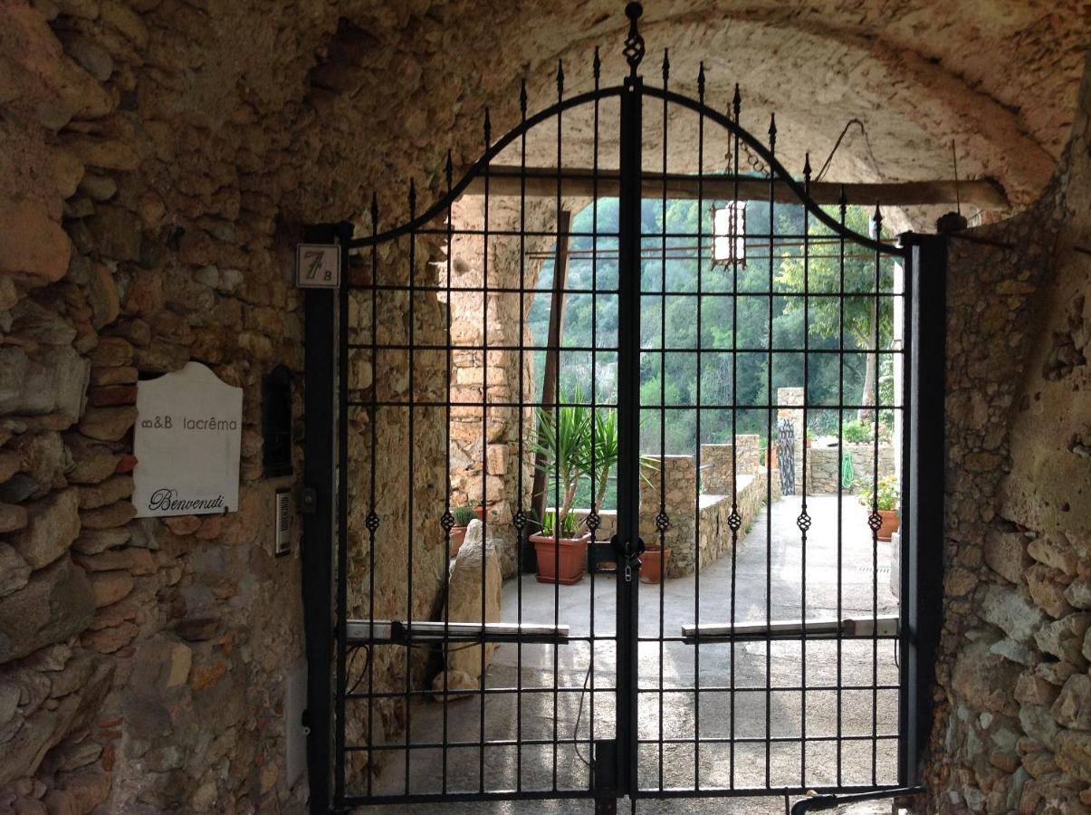 B&B Lacrema Finale Ligure Luaran gambar